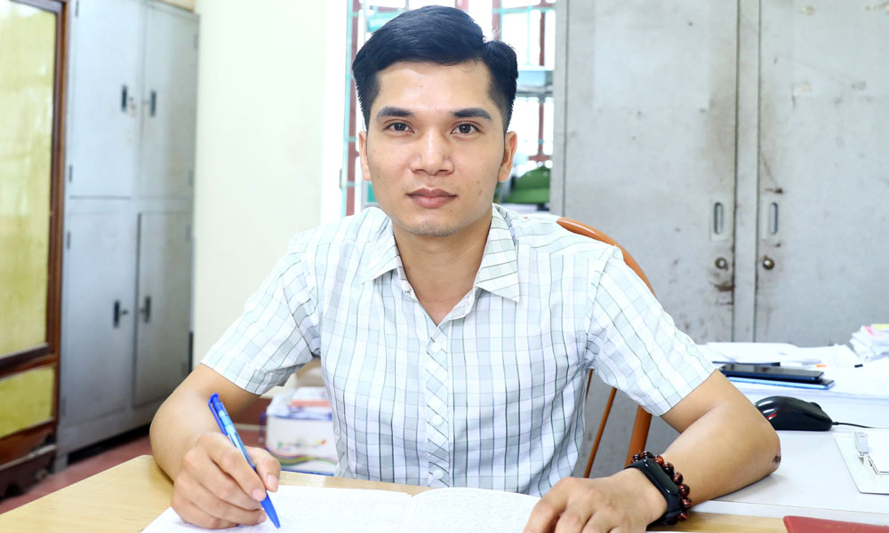 Đảng viên Vũ Văn Dũng: Cán bộ cơ sở năng động, trách nhiệm 